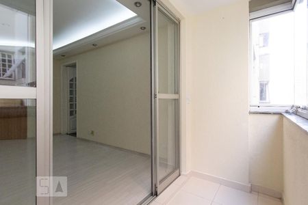Apartamento para alugar com 79m², 3 quartos e 2 vagas Apartamento para alugar com 79m², 3 quartos e 2 vagasSacada