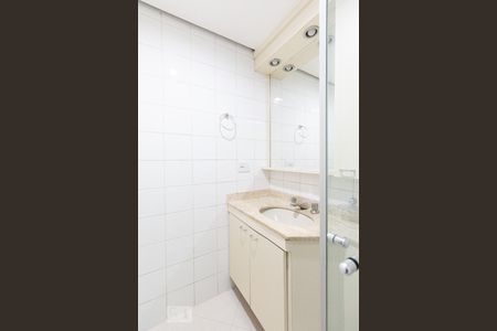 Apartamento para alugar com 79m², 3 quartos e 2 vagas Apartamento para alugar com 79m², 3 quartos e 2 vagasBanheiro