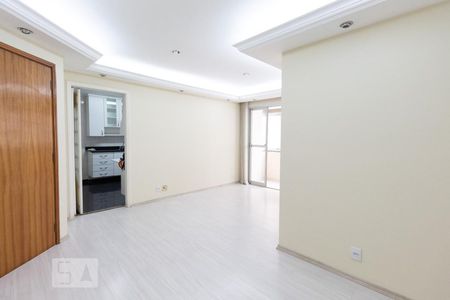Apartamento para alugar com 79m², 3 quartos e 2 vagas Apartamento para alugar com 79m², 3 quartos e 2 vagasSala