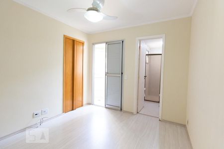 Apartamento para alugar com 79m², 3 quartos e 2 vagas Apartamento para alugar com 79m², 3 quartos e 2 vagasQuarto