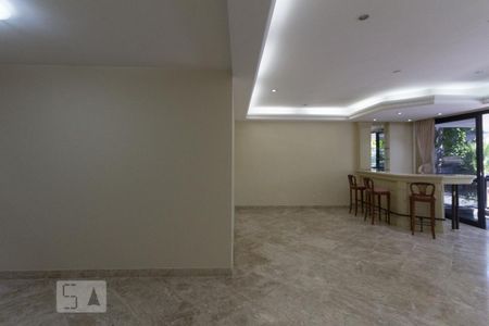 Apartamento à venda com 250m², 3 quartos e 3 vagas Apartamento à venda com 250m², 3 quartos e 3 vagasSala