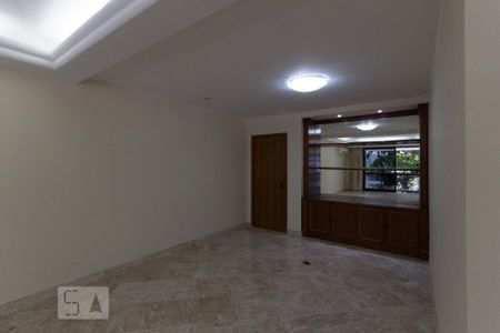 Apartamento à venda com 250m², 3 quartos e 3 vagas Apartamento à venda com 250m², 3 quartos e 3 vagasSala