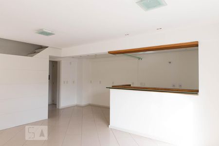 Sala de apartamento para alugar com 3 quartos, 141m² em São João, Porto Alegre
