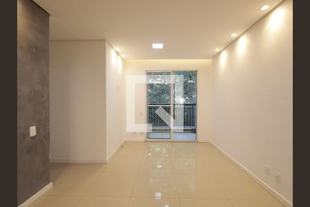 Sala de apartamento para alugar com 3 quartos, 64m² em Jardim Caboré, São Paulo