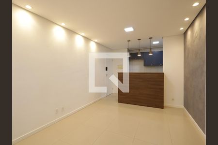 Sala de apartamento para alugar com 3 quartos, 64m² em Jardim Caboré, São Paulo