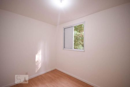 Quarto de apartamento para alugar com 3 quartos, 64m² em Jardim Caboré, São Paulo