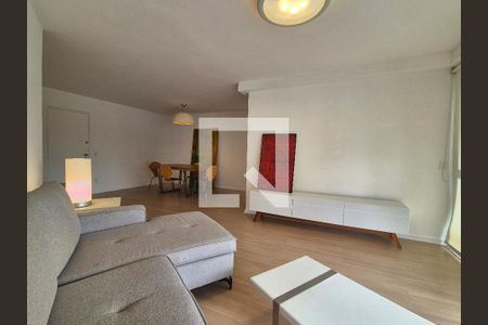 Sala de apartamento para alugar com 3 quartos, 130m² em Barra da Tijuca, Rio de Janeiro