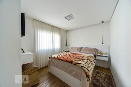 Apartamento para alugar com 123m², 3 quartos e 2 vagas Apartamento para alugar com 123m², 3 quartos e 2 vagasSuíte