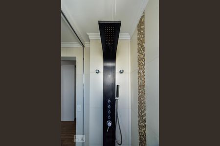 Apartamento para alugar com 123m², 3 quartos e 2 vagas Apartamento para alugar com 123m², 3 quartos e 2 vagasBanheiro da Suíte