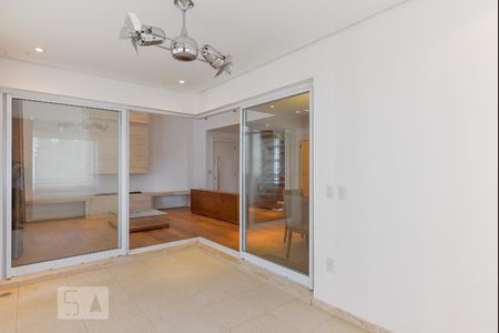 Varanda de apartamento à venda com 3 quartos, 156m² em Pinheiros, São Paulo