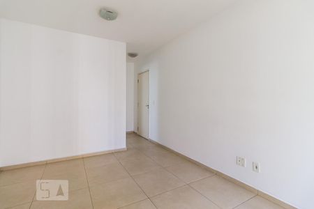 Sala  de apartamento para alugar com 3 quartos, 63m² em Vila Moreira, São Paulo