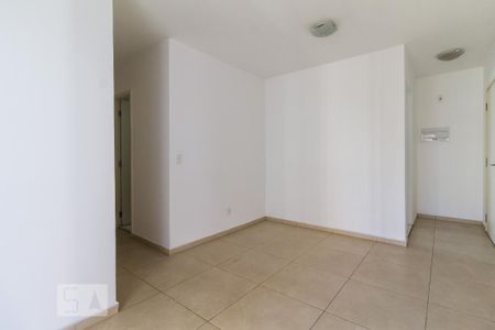 Sala  de apartamento para alugar com 3 quartos, 63m² em Vila Moreira, São Paulo