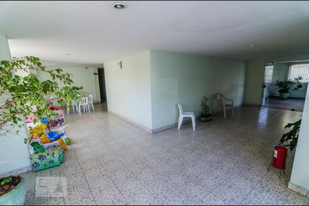 Apartamento para alugar com 75m², 3 quartos e 1 vagaÁrea comum - Salão de festas