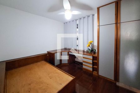 Apartamento à venda com 300m², 4 quartos e 3 vagas Apartamento à venda com 300m², 4 quartos e 3 vagasSuíte 2