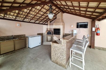 Apartamento à venda com 300m², 4 quartos e 3 vagas Apartamento à venda com 300m², 4 quartos e 3 vagasÁrea comum - Churrasqueira