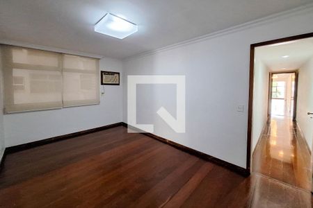 Sala 2 de apartamento à venda com 4 quartos, 300m² em Ingá, Niterói