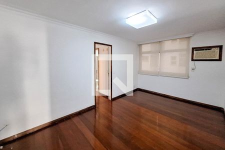 Sala 2 de apartamento à venda com 4 quartos, 300m² em Ingá, Niterói