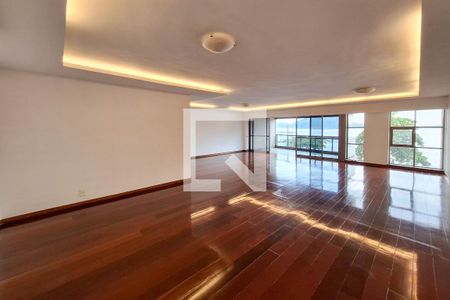 Sala 1 de apartamento à venda com 4 quartos, 300m² em Ingá, Niterói
