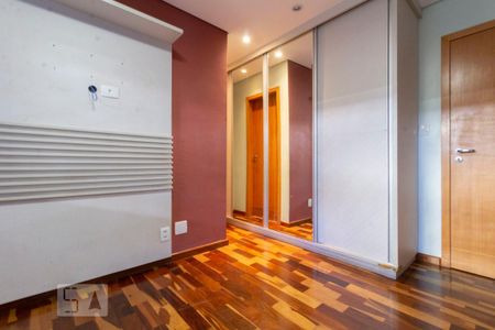 Quarto 1 - Suite de casa para alugar com 4 quartos, 270m² em Vila Gustavo, São Paulo