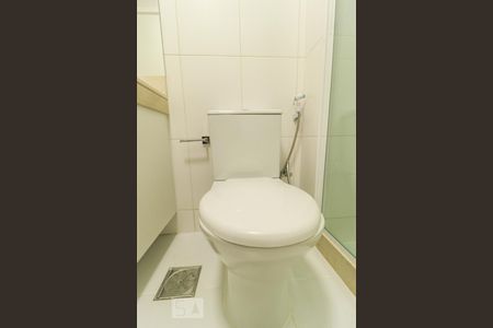 Apartamento para alugar com 85m², 2 quartos e 1 vaga Apartamento para alugar com 85m², 2 quartos e 1 vagaBanheiro Quarto 2 - Suíte