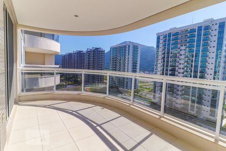 Varanda Sala de apartamento para alugar com 2 quartos, 85m² em Camorim, Rio de Janeiro