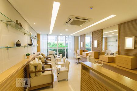 Apartamento para alugar com 85m², 2 quartos e 1 vaga Apartamento para alugar com 85m², 2 quartos e 1 vagaSalão de Beleza