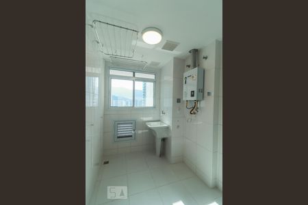 Apartamento para alugar com 85m², 2 quartos e 1 vaga Apartamento para alugar com 85m², 2 quartos e 1 vagaÁrea de Serviço