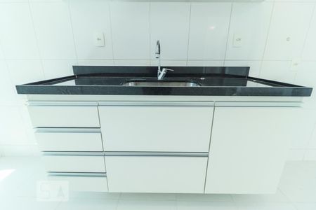 Apartamento para alugar com 85m², 2 quartos e 1 vaga Apartamento para alugar com 85m², 2 quartos e 1 vagaCozinha