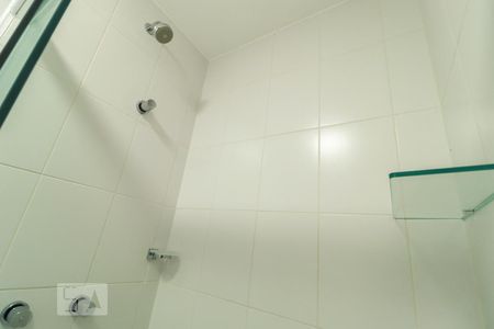 Apartamento para alugar com 85m², 2 quartos e 1 vaga Apartamento para alugar com 85m², 2 quartos e 1 vagaBanheiro Social