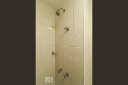 Apartamento para alugar com 85m², 2 quartos e 1 vaga Apartamento para alugar com 85m², 2 quartos e 1 vagaBanheiro de Serviço