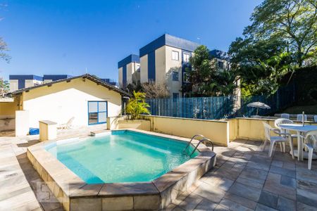 Apartamento à venda com 55m², 3 quartos e 1 vaga Apartamento à venda com 55m², 3 quartos e 1 vagaPiscinas