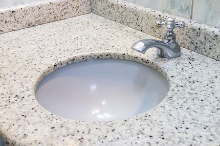Apartamento à venda com 55m², 3 quartos e 1 vaga Apartamento à venda com 55m², 3 quartos e 1 vagaDetalhe pia
