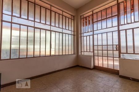 Sala 1 de casa à venda com 4 quartos, 100m² em Lagoinha, Belo Horizonte
