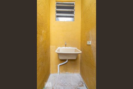 Área de serviço de casa para alugar com 1 quarto, 47m² em Chácara Califórnia, São Paulo