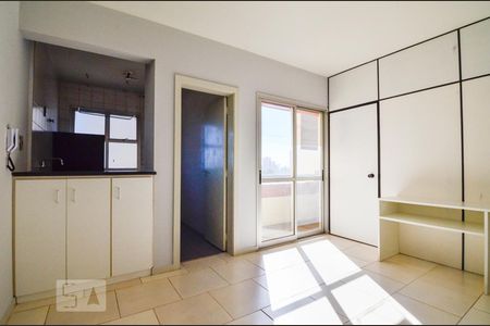 Sala de apartamento para alugar com 1 quarto, 40m² em Botafogo, Campinas