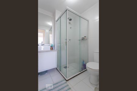 Banheiro de apartamento à venda com 2 quartos, 49m² em Protásio Alves, Porto Alegre