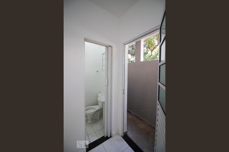 Sala / Cozinha de casa à venda com 1 quarto, 600m² em Vila Ipojuca, São Paulo