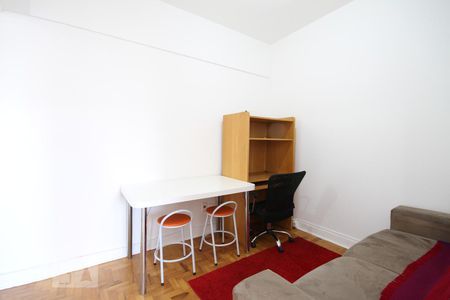 Sala de apartamento para alugar com 2 quartos, 65m² em Aclimação, São Paulo