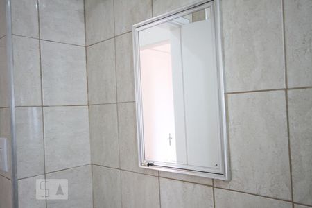 Apartamento para alugar com 65m², 2 quartos e sem vagaBanheiro