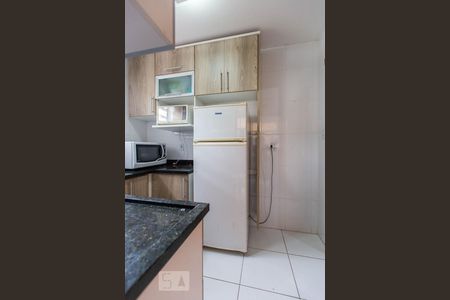 Apartamento à venda com 74m², 3 quartos e 2 vagas Apartamento à venda com 74m², 3 quartos e 2 vagasCozinha