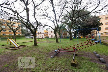 Apartamento à venda com 74m², 3 quartos e 2 vagas Apartamento à venda com 74m², 3 quartos e 2 vagasÁrea Comum - Playground