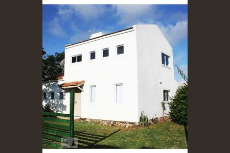 Casa para alugar com 160m², 3 quartos e sem vagaFachada