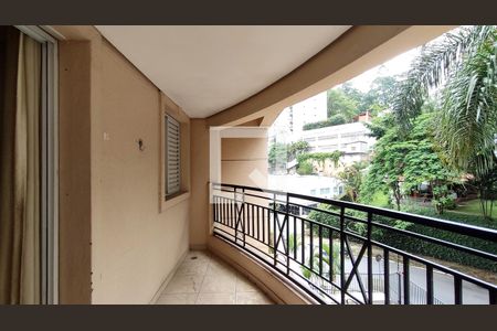 Apartamento para alugar com 100m², 3 quartos e 2 vagas Apartamento para alugar com 100m², 3 quartos e 2 vagasVaranda