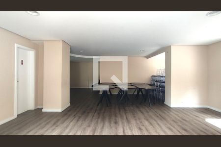 Apartamento para alugar com 100m², 3 quartos e 2 vagas Apartamento para alugar com 100m², 3 quartos e 2 vagasÁrea comum - Salão de festas