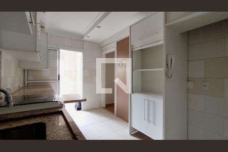 Apartamento para alugar com 100m², 3 quartos e 2 vagas Apartamento para alugar com 100m², 3 quartos e 2 vagasCozinha