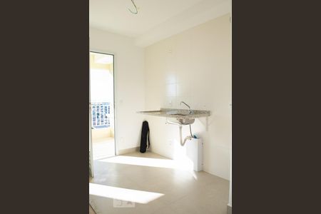 COZINHA de apartamento para alugar com 2 quartos, 55m² em Piqueri, São Paulo