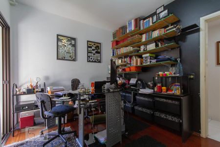 Apartamento à venda com 138m², 3 quartos e 3 vagasSuíte 2