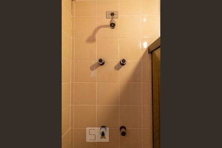 Apartamento à venda com 138m², 3 quartos e 3 vagasBanheiro da Suíte 1