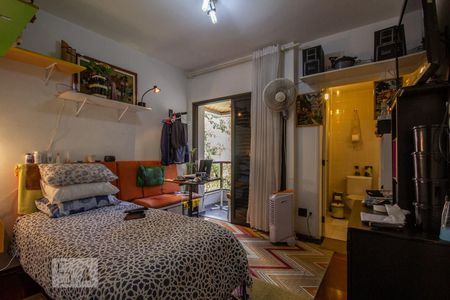 Apartamento à venda com 138m², 3 quartos e 3 vagasSuíte 1