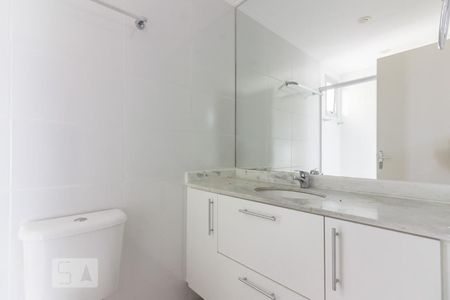 Banheiro de apartamento à venda com 2 quartos, 54m² em Vila Siqueira (zona Norte), São Paulo